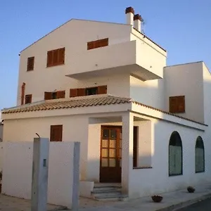 Pacheco , Paceco Italia